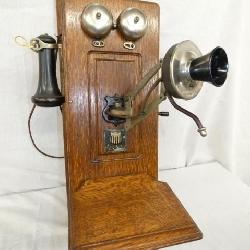 INDEPENDENT SYSTEM OAK WALL PHONE