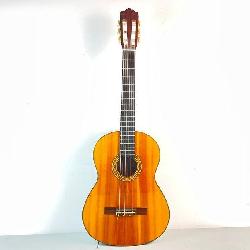 Yamaha Cg-151s Acoustic Guitar. 