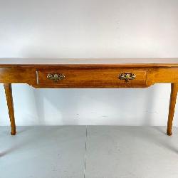 Vintage Ethan Allen Side Board Buffet Table. Single Drawer With Metal Hardware And Lovely Curved Legs.
