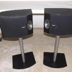Bose Speakers & Stands