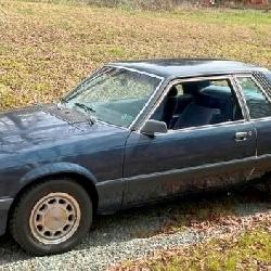 1986 MUSTANG BLUE COUPE 