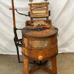 EARLY WRINGER WASHER