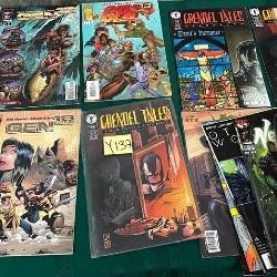 N - MIXED LOT OF COMIC BOOKS (Y137)
