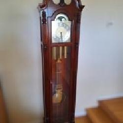 Large Howard Miller Jonathan Grandfather Clock 83