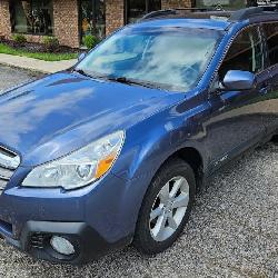 2013 Subaru Outback - 210690 Miles - Free and Clear Title. No Reserve!