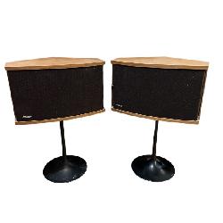 Bose 901 Speakers with Stands